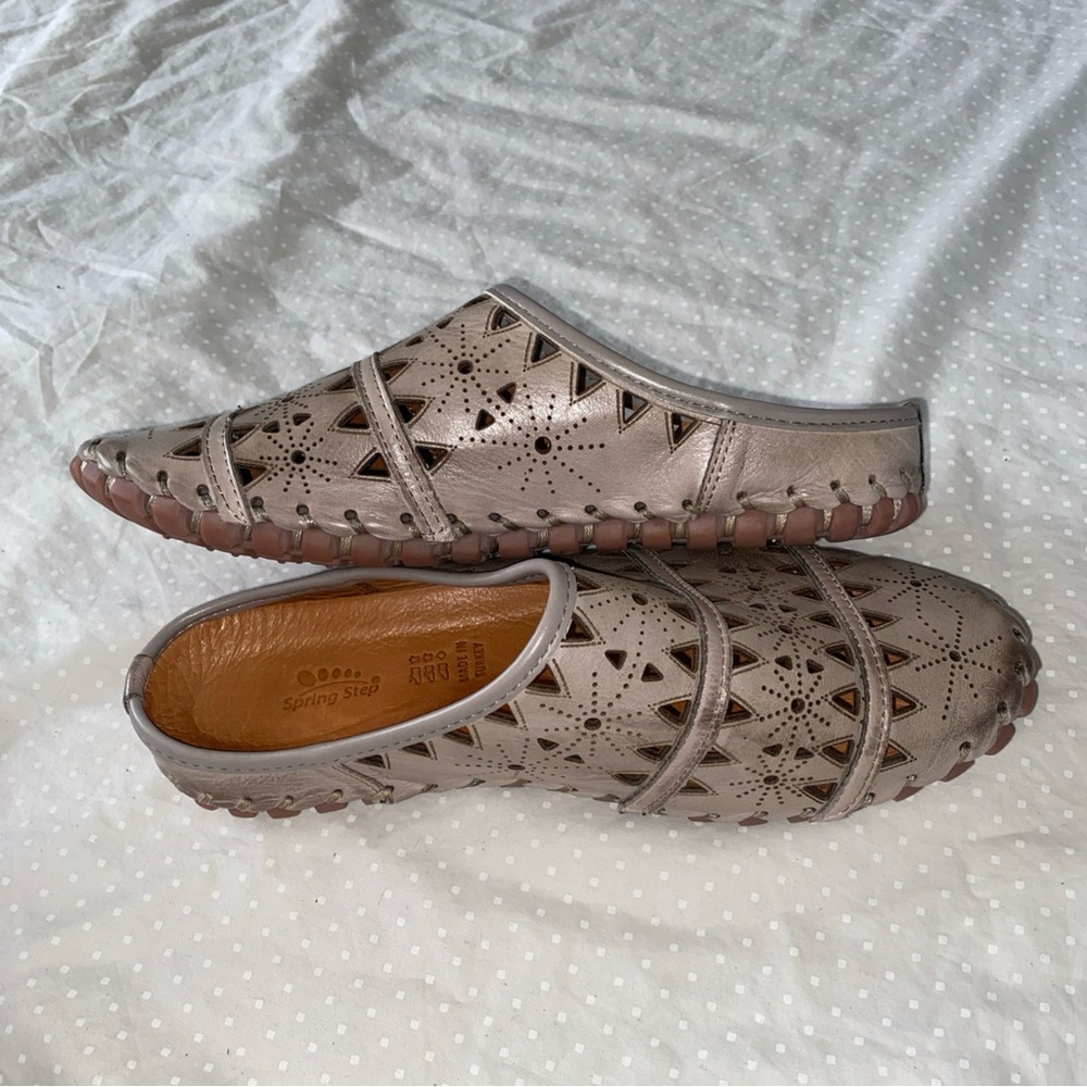 Spring Step Women's Fusalide Slip-On Sneakers Lazer Cut Beige Size 38 US 7.5 - Picture 3 of 10
